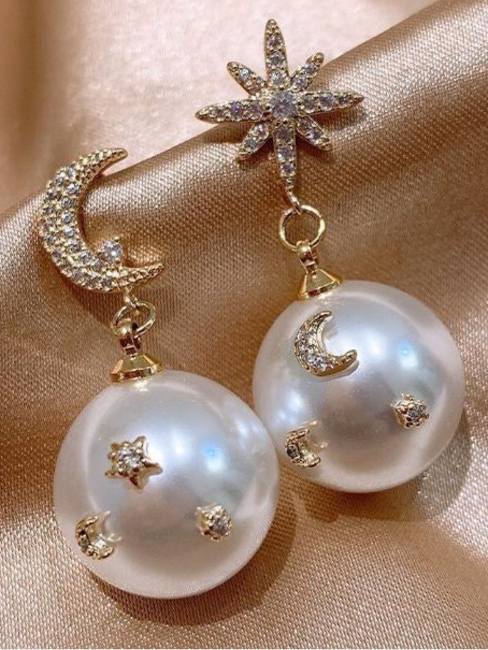 Silver  Moon & Star Pearl Drop Earrings - White Pearlescent